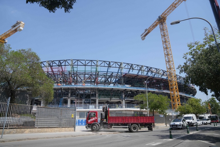 每体：没能及时重返诺坎普球场引起巴萨会员的不满