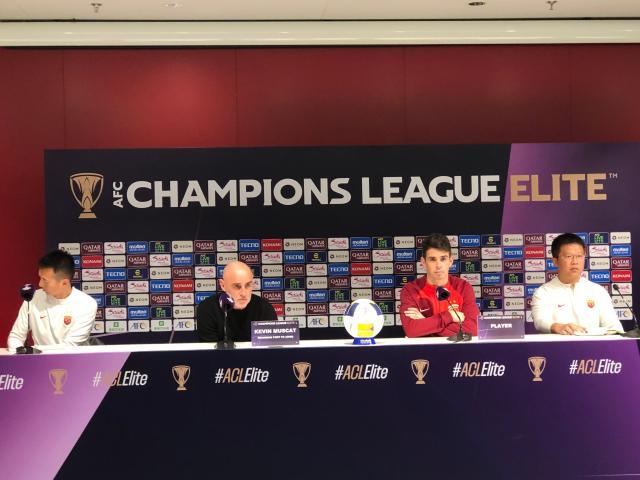 开云体育网页版-穆斯卡特为魏震红牌打抱不平 奥斯卡回应续约问题