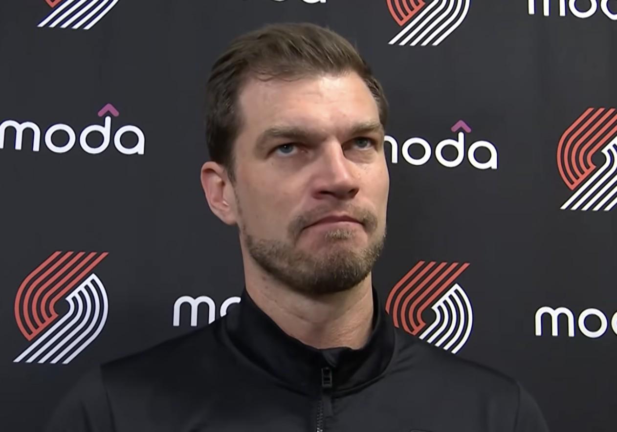 开云体育网页版-斯普利特：杨瀚森身体上正在变得更好，但很多方面还需要提高